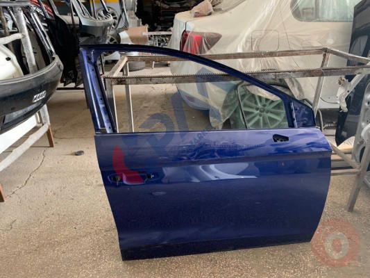 SEAT LEON ÇIKMA MAVİ SAĞ ÖN KAPI