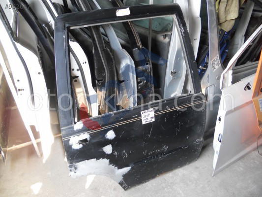 CHEROKEE JEEP SAĞ ARKA KAPI ORJİNAL ÇIKMA TEMİZ