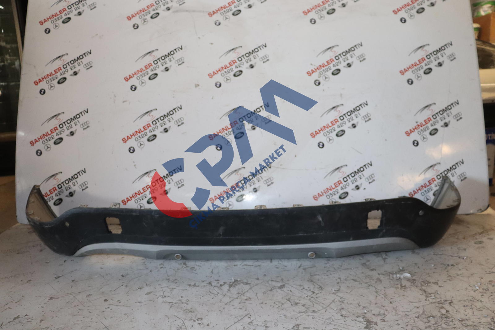 2009 2015 BMW X1 E84 Arka Difüzör 7303803