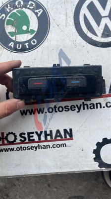 3G0907049D Volkswagen Passat b8.5 b8 arka konsol klima kontrol paneli