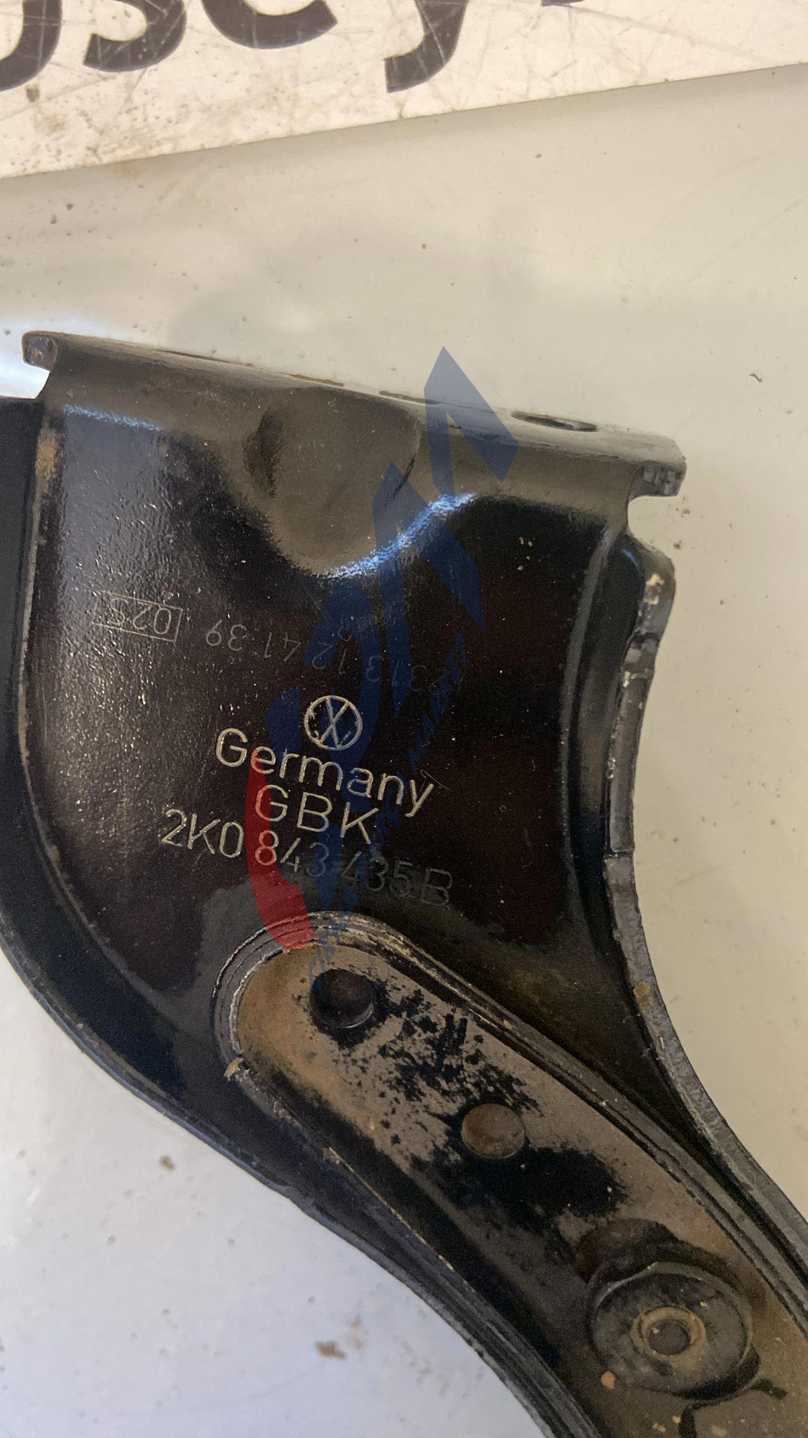 2K0843435B Volkswagen Caddy 2009 sol sürgülü kapı üst ray makarası