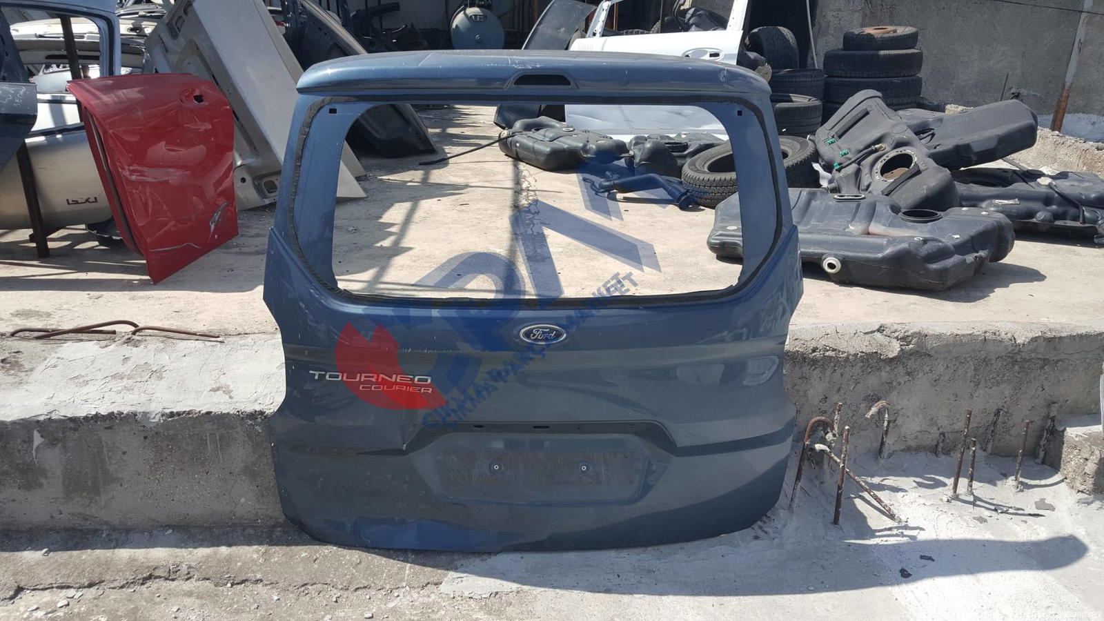 2013 2024 Ford Tourneo Courier Arka Bagaj