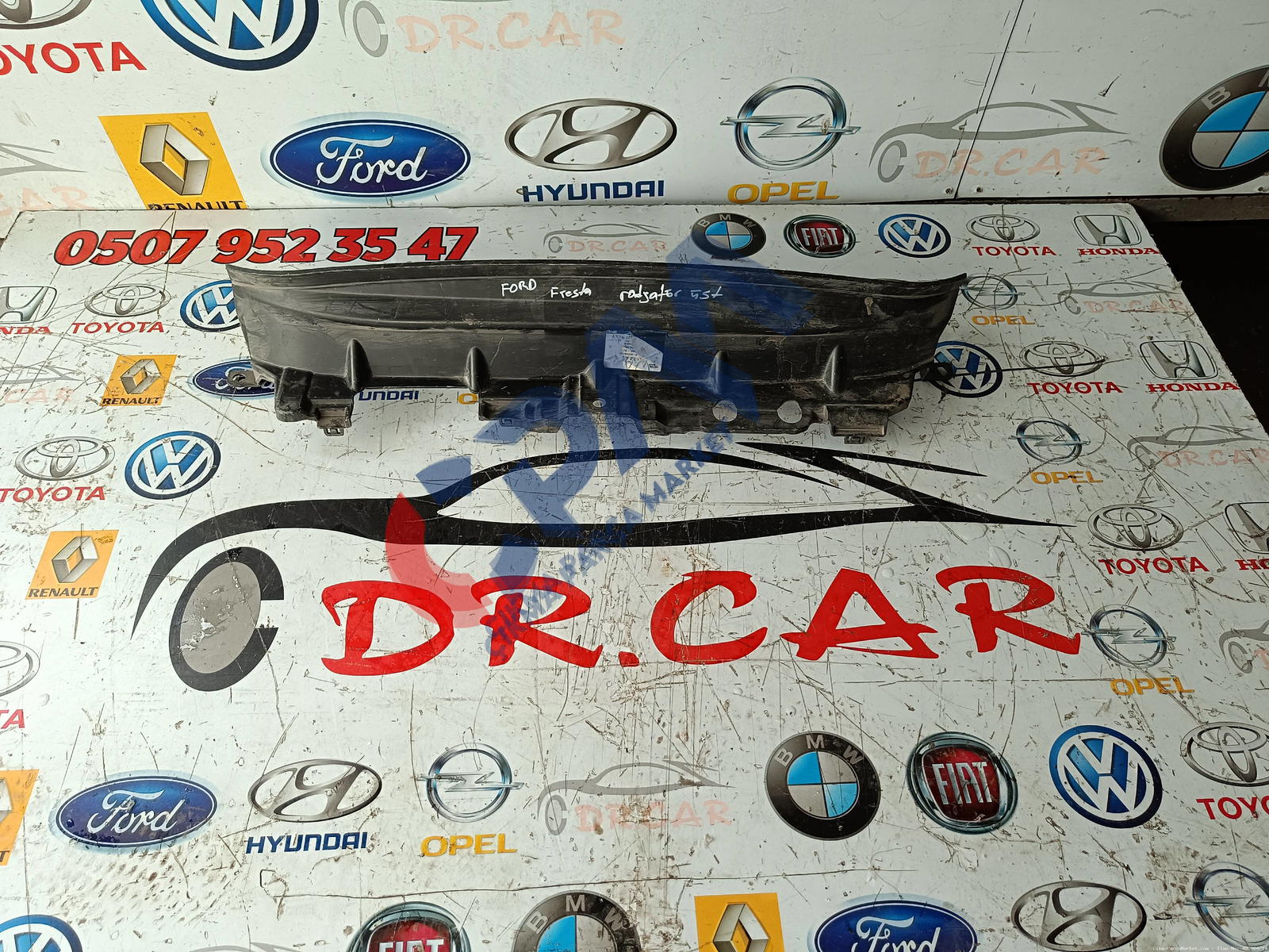 2008 2011 Ford Fiesta Üst Radyatör Braketi 8A61 A001A04 A
