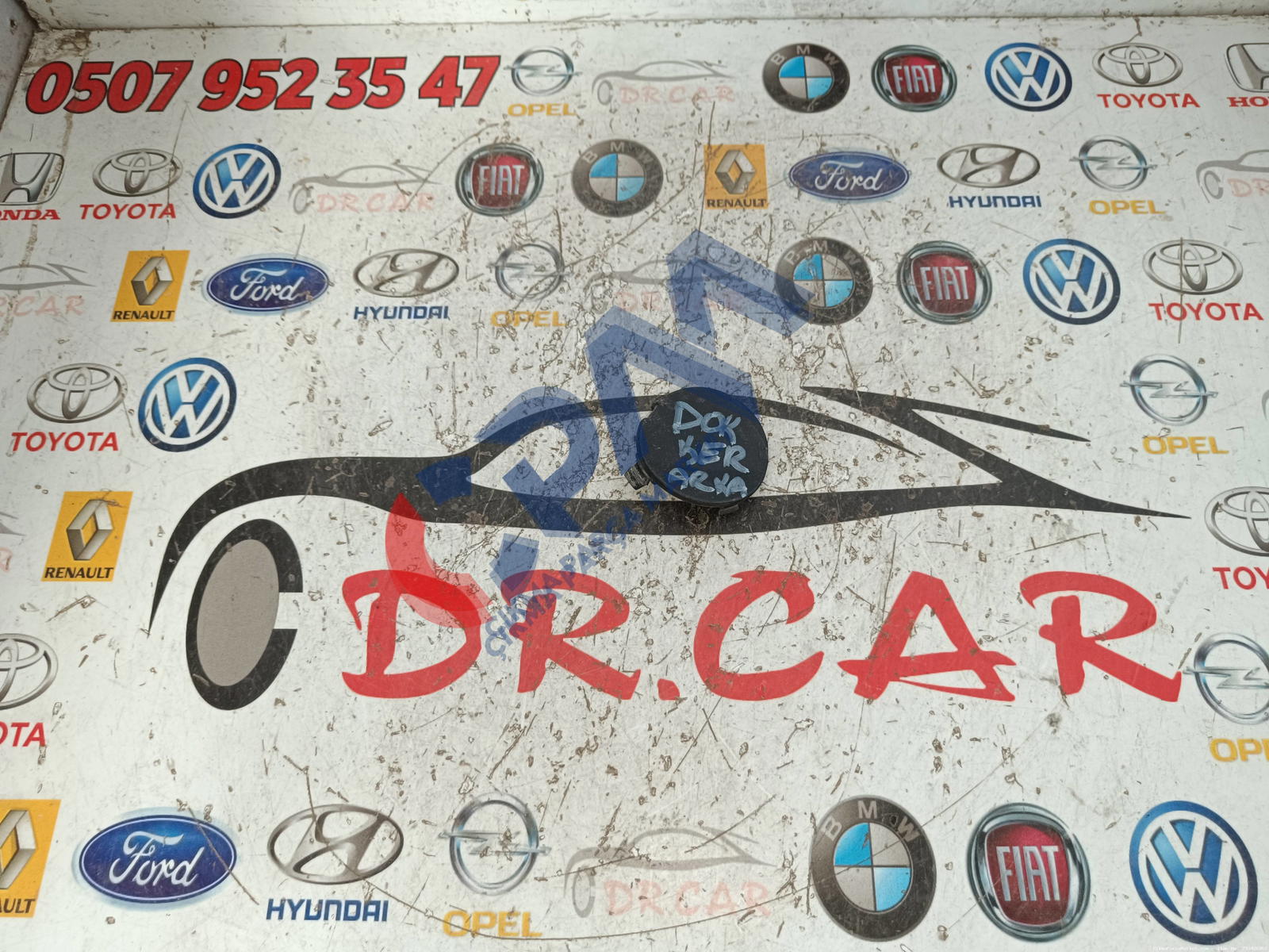 Dacia Dokker Arka Çeki Kapağı 511654947R