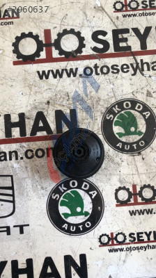 03N113433 Passat b8 dcx yağ filtresi kapağı