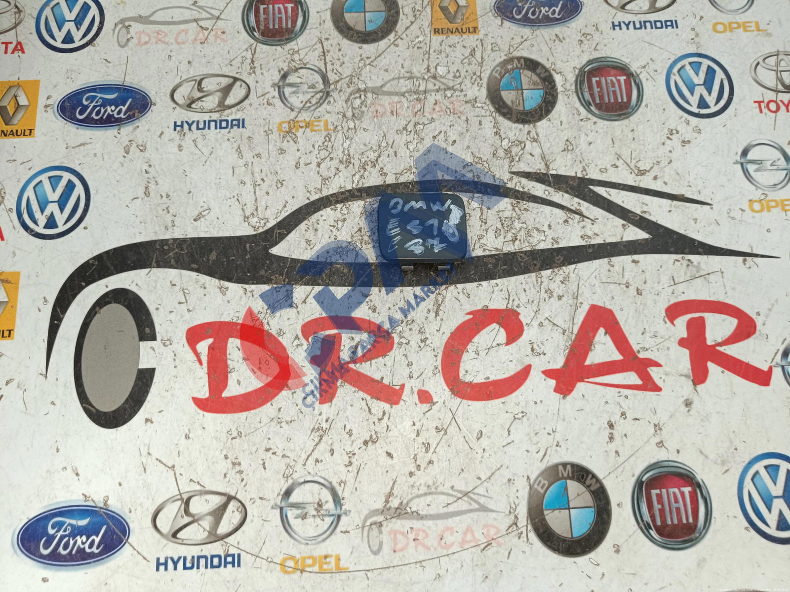 BMW 1 Serisi E81 E87 Arka Çeki Kapağı 51127166598