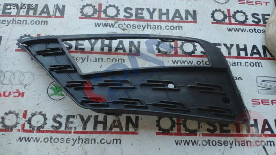 5F0853665G seat leon 2017 20 ön sol sis farı çerçevesi