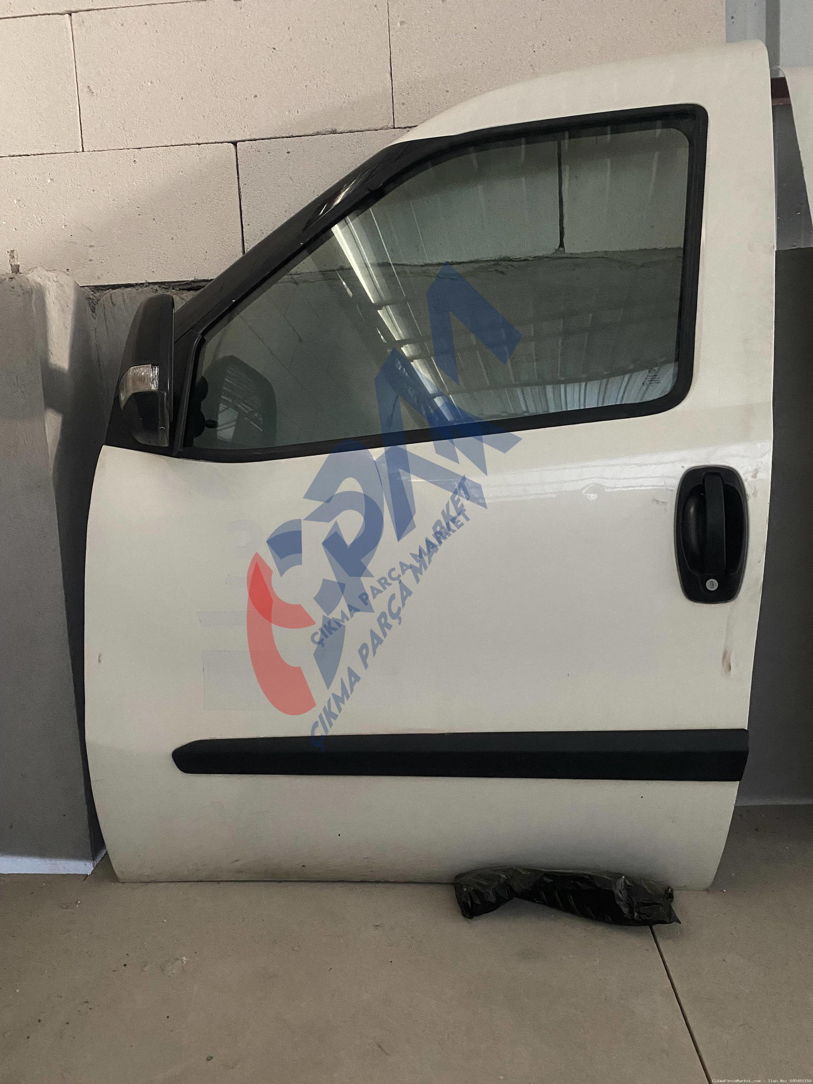 2011 2023 Fiat Doblo dolular dolusu Sol Ön Kapı