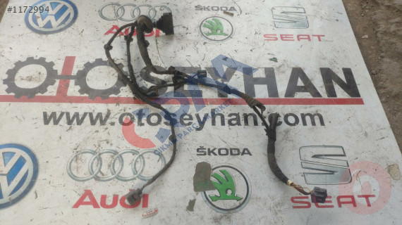 volkswagen golf 4 sağ arka kapı tesisatı