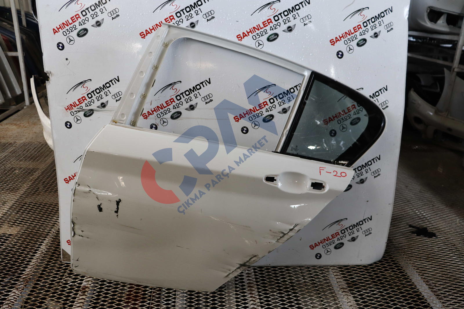 BMW 1 Serisi F20 Sol Arka Kapı