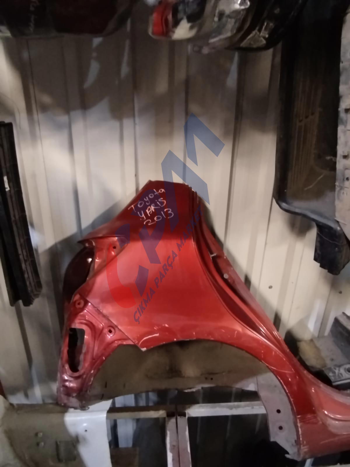 2013 2014 Toyota Yaris Çamurluk