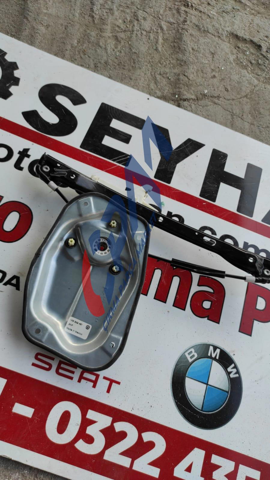 1K5839461 Volkswagen Jetta sol arka  kapı cam kirikosu