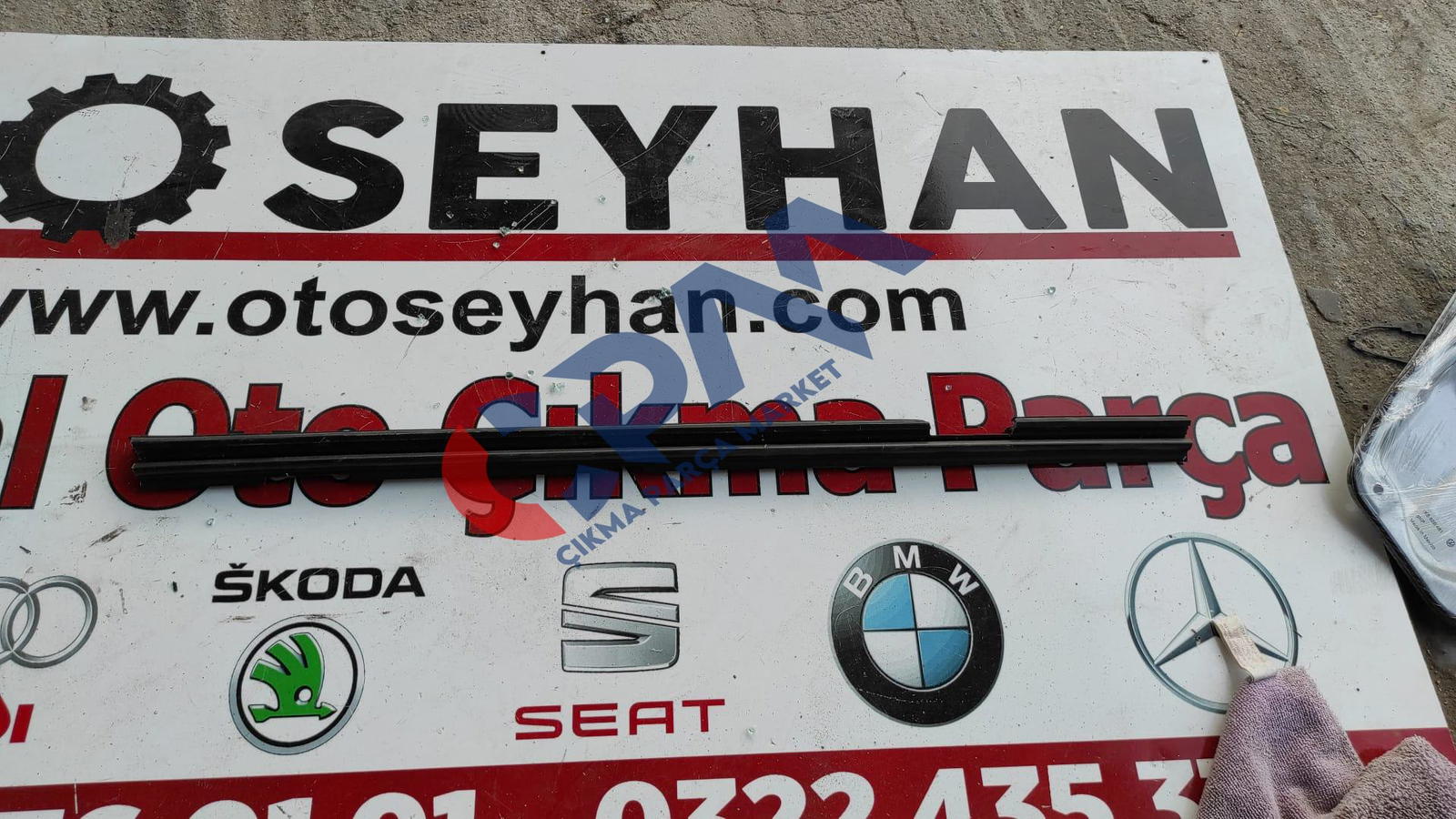 1K5839471 Volkswagen Jetta 2005 2010 sol arka cam iç sıyırıcı fitil