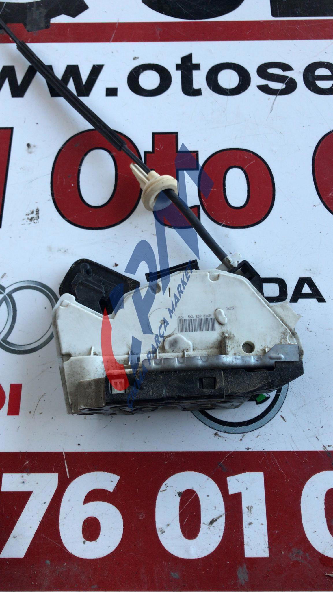 5K1837016B Volkswagen jetta 2009 sağ ön kapı kilidi