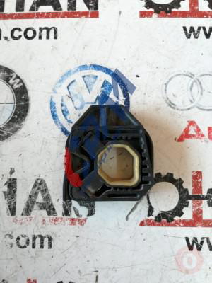 1K0121367C vw golf 5 radyatör kulağı