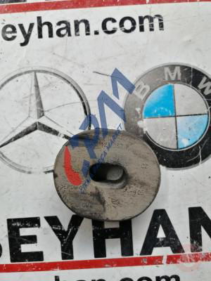1K0121367F seat toledo 2012 19 radyatör alt takozu kulağı