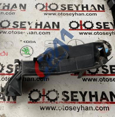 A1178880138 mercedes cla w117 a117 sol radyatör braketi davlumbazı
