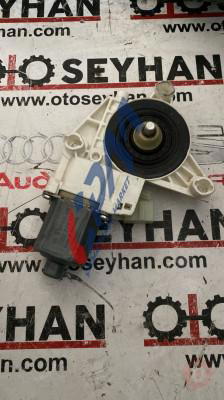 A2048200242 mercedes c180 w204 sağ ön kapı cam motoru