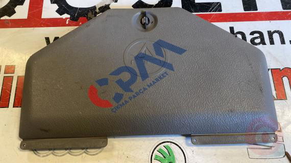71111179885 1179885 bmw E34 E32 bagaj reflektörü kapağı