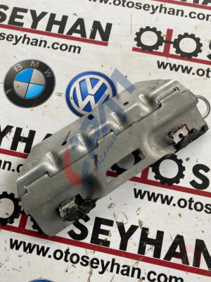 1K5858687 volkswagen jetta 2008 tavan tutamağı bağlantı demiri