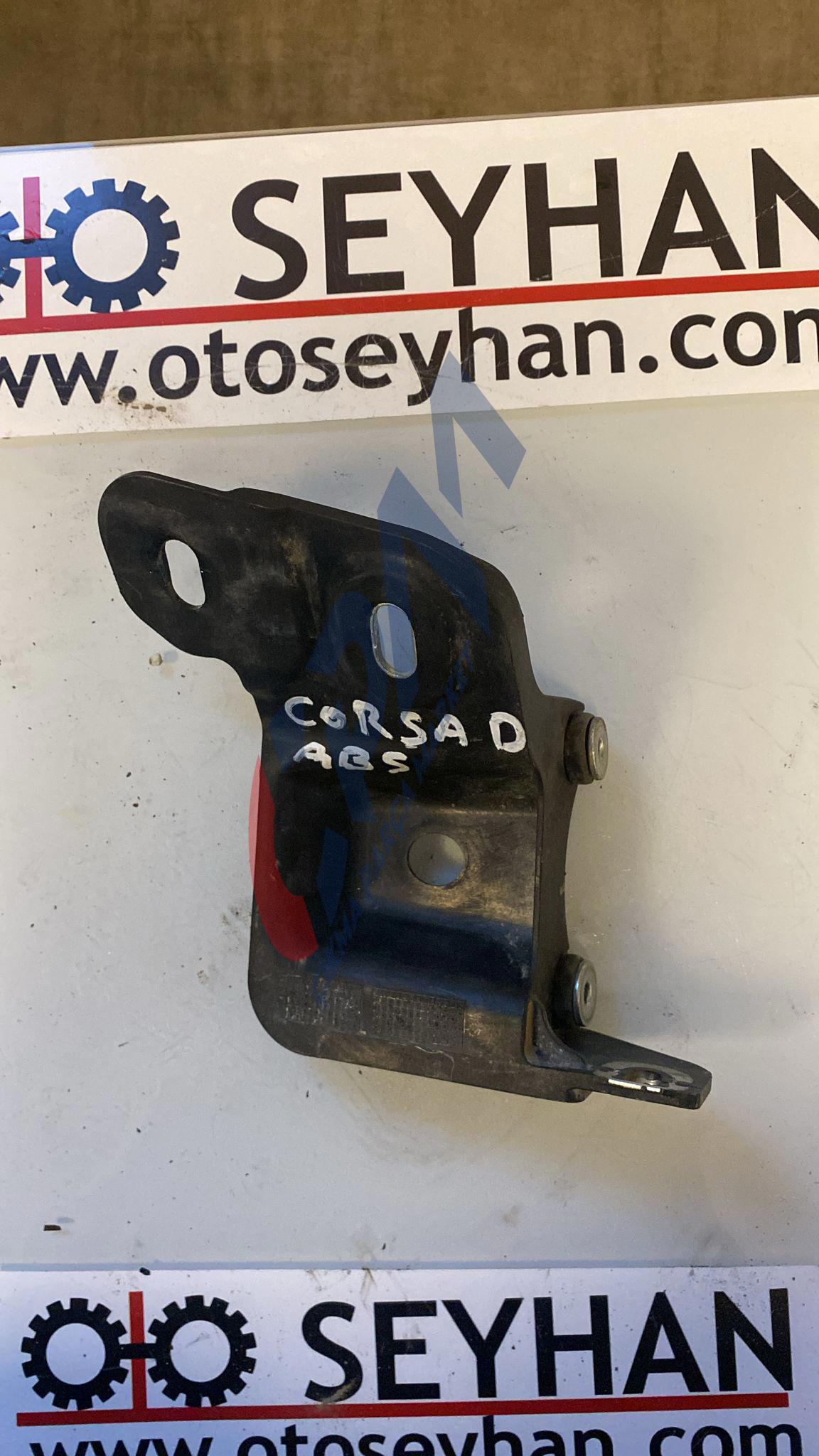 13215999 Opel Corsa D ABS beyni braketi