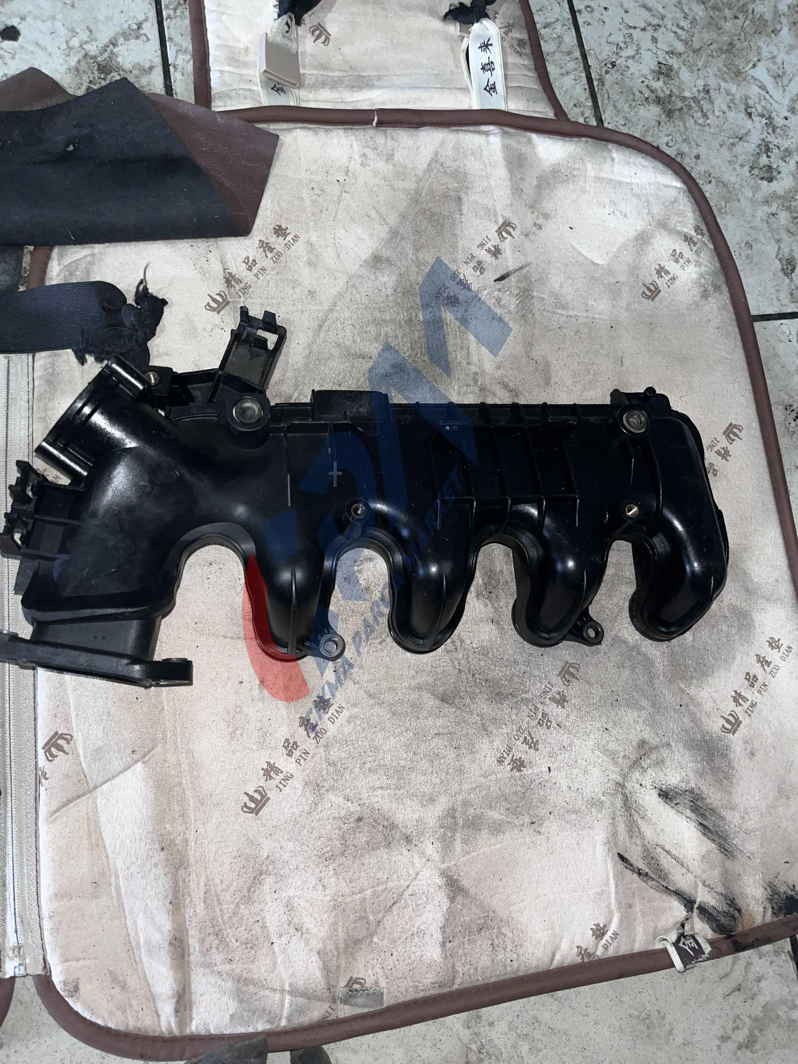 FORD FOCUS DV6 EMME MANİFOLDU