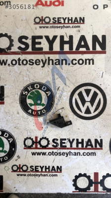 5C6837198A Volkswagen Jetta 2014 ön sağ kapı iç açma kolu braketi