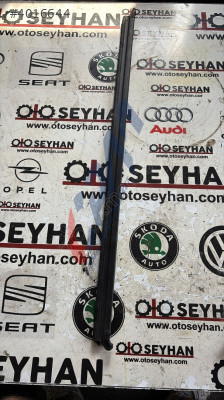 vw golf 6 ön sağ/sol kapı iç sıyırıcı fitil