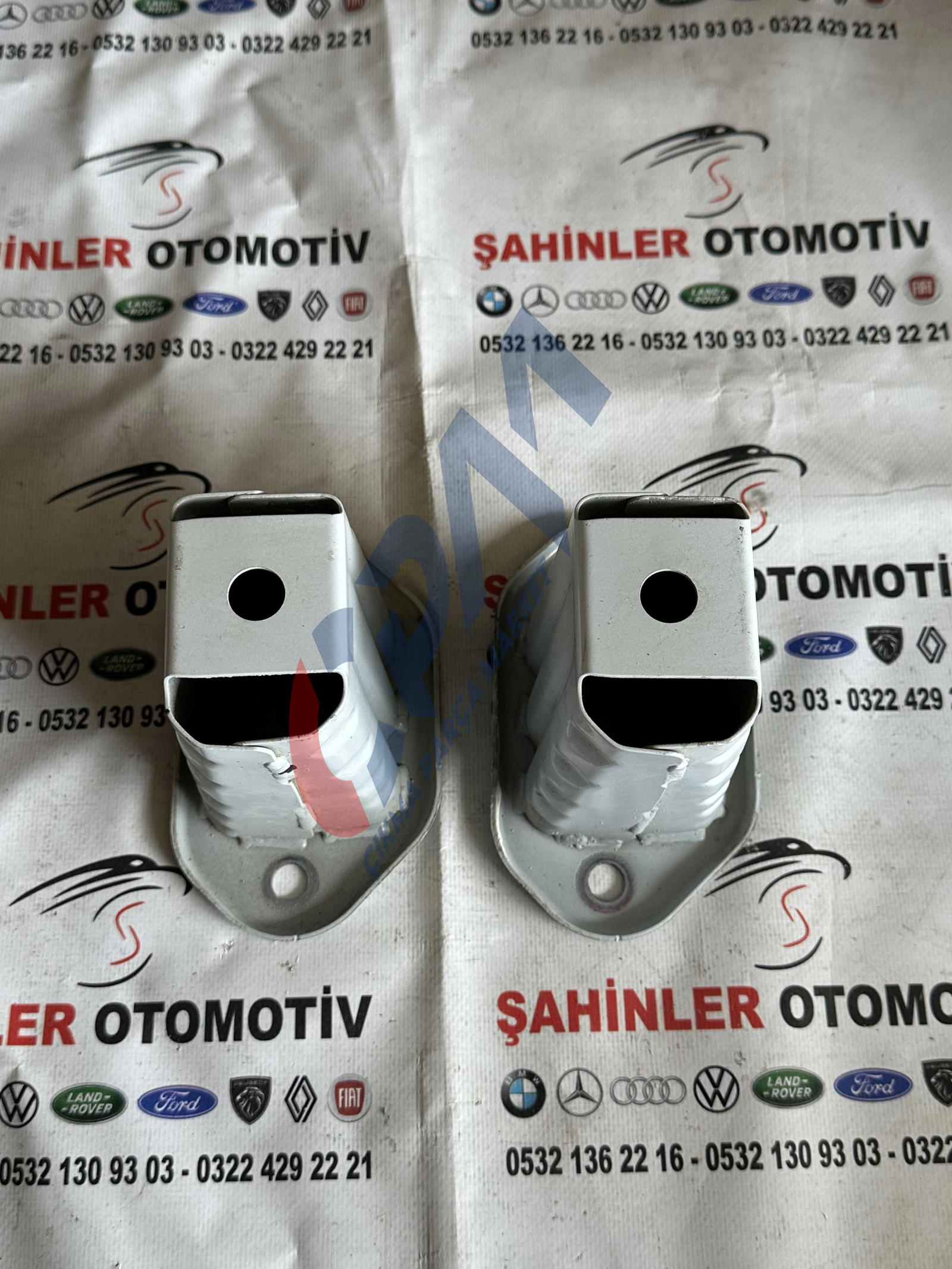 Mitsubishi Space Star Babası sağ sol Arka Tampon Demiri