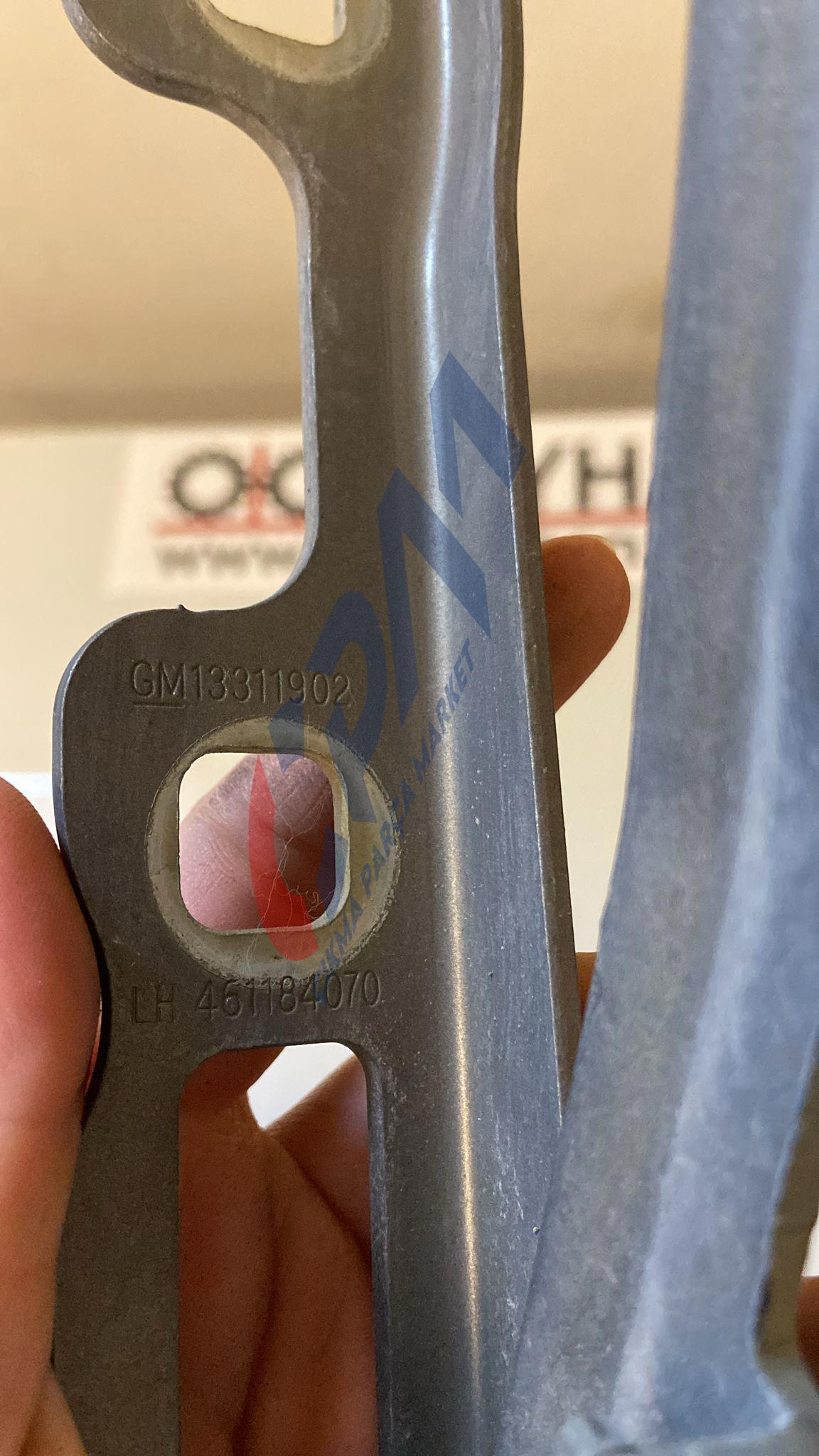 13311902 opel corsa d sol motor kaput menteşesi