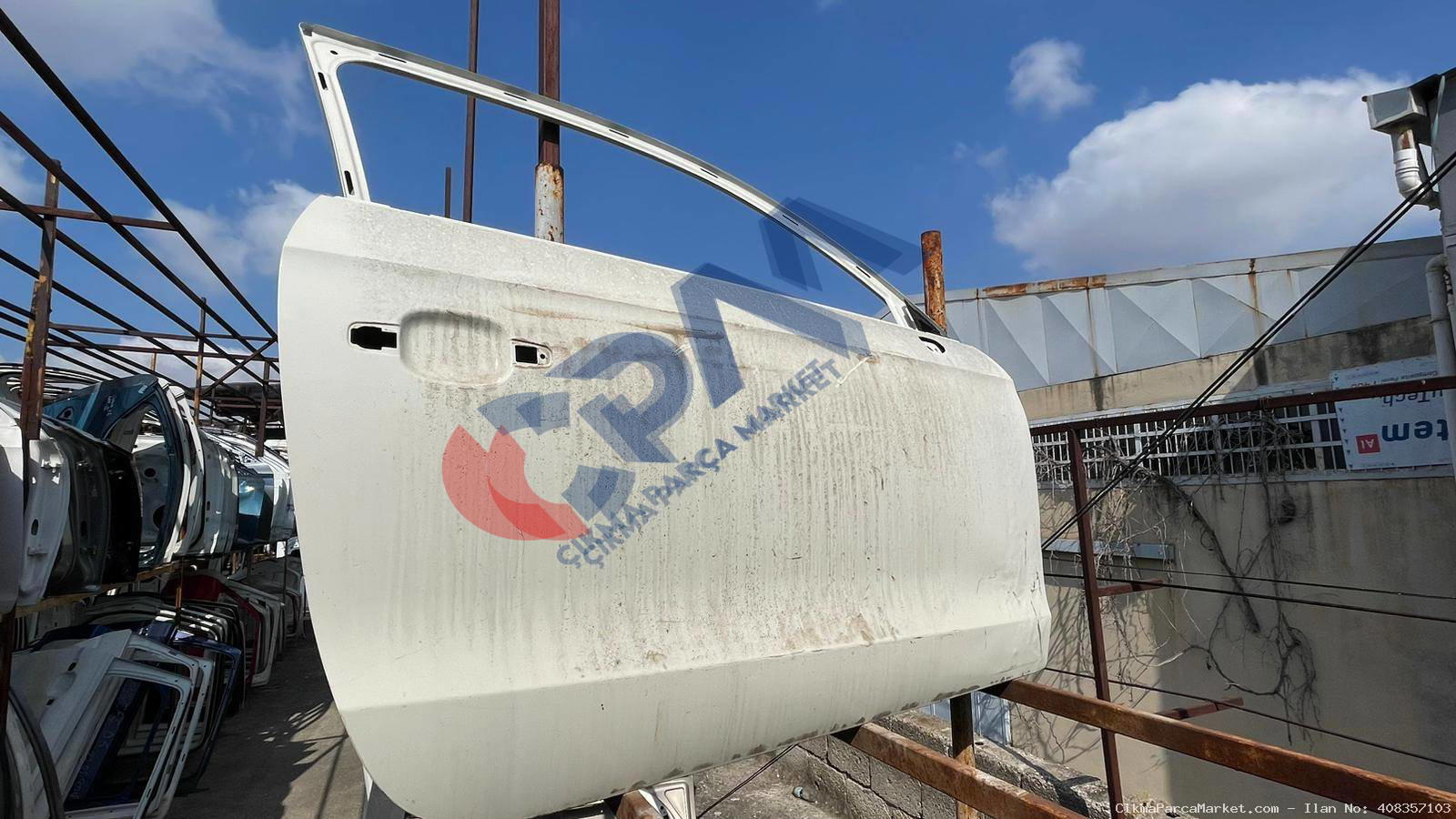 Audi A1 Sağ Ön Kapı