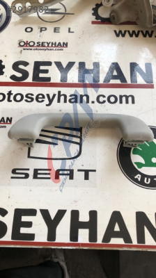 Toyota Yarıs 2015 ön tavan tutamak