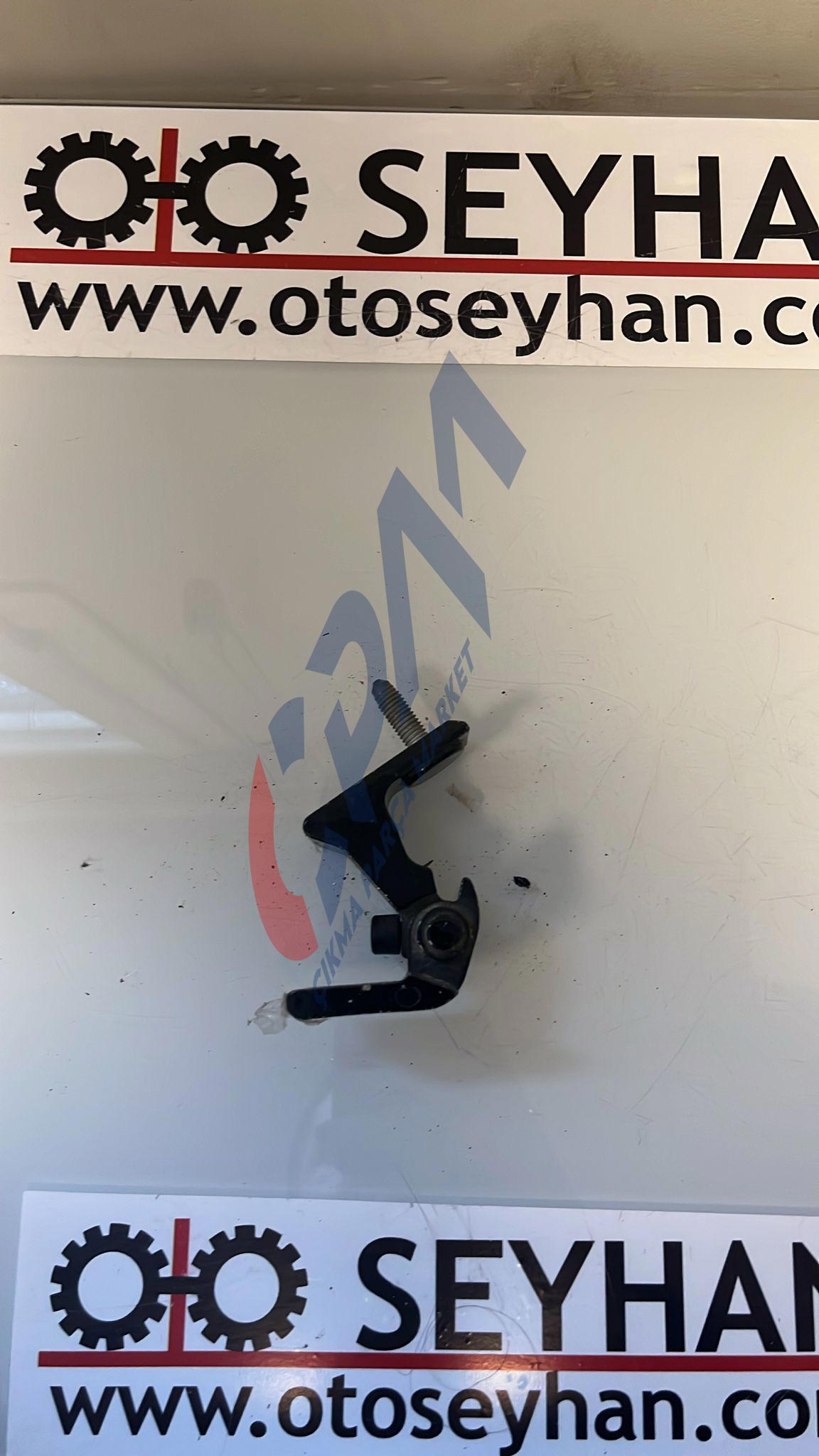 8V0833404E Audi A3 2019 sportback sağ arka kapı üst menteşesi