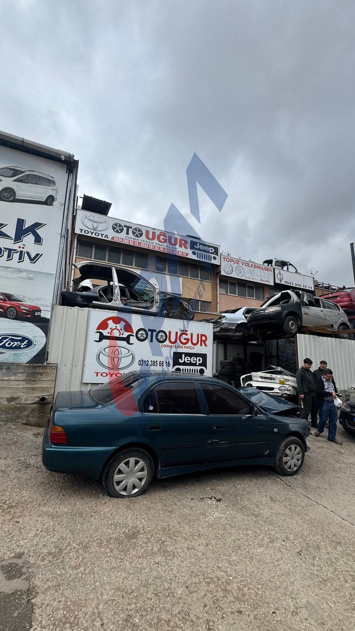 1995 MODEL TOYOTA COROLLA 1.3  ÇIKMA ARKA ÇAMURLUKLAR ADET