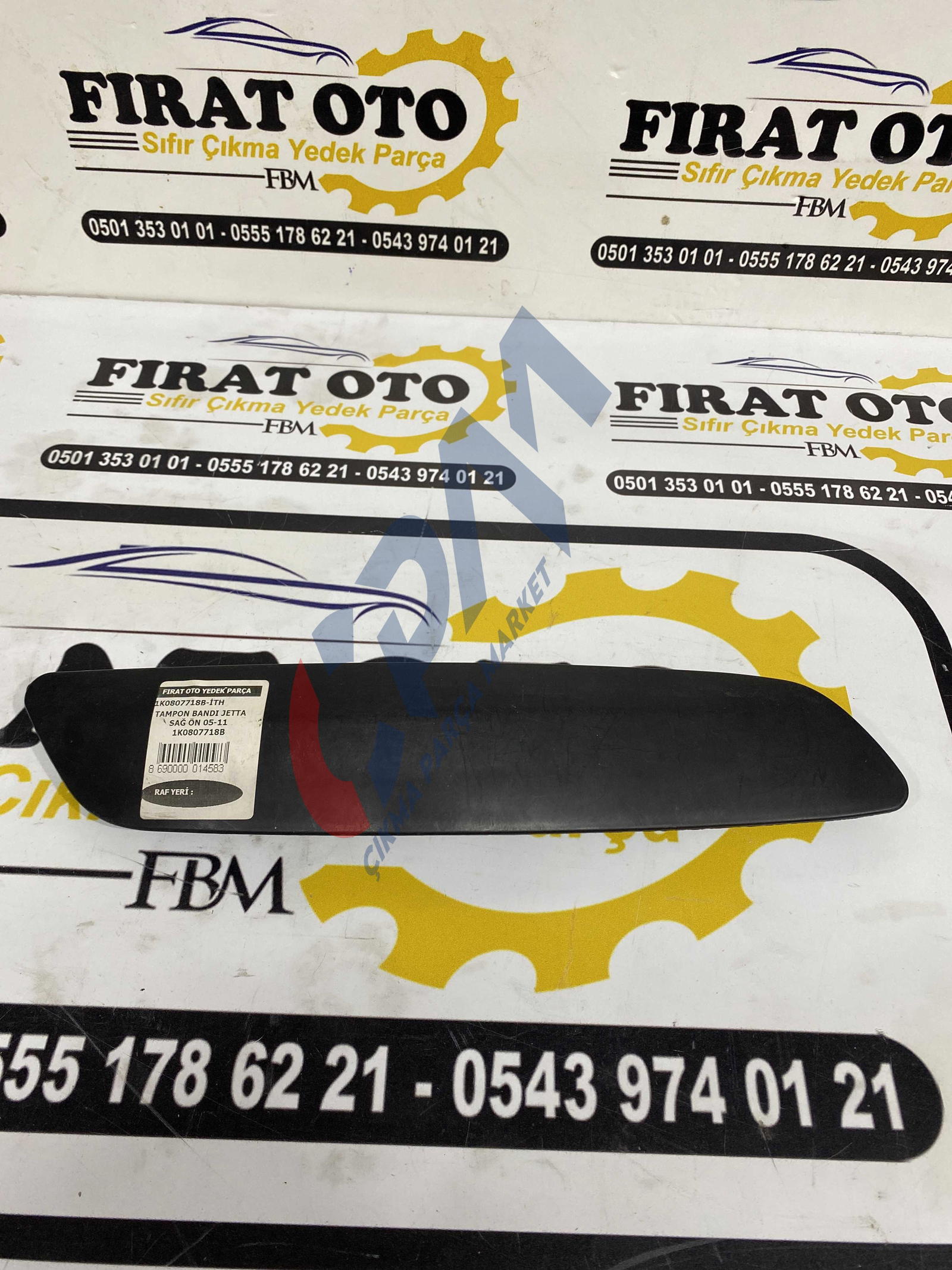 Volkswagen Jetta 05 11 Tampon Bandı 1K0807718B