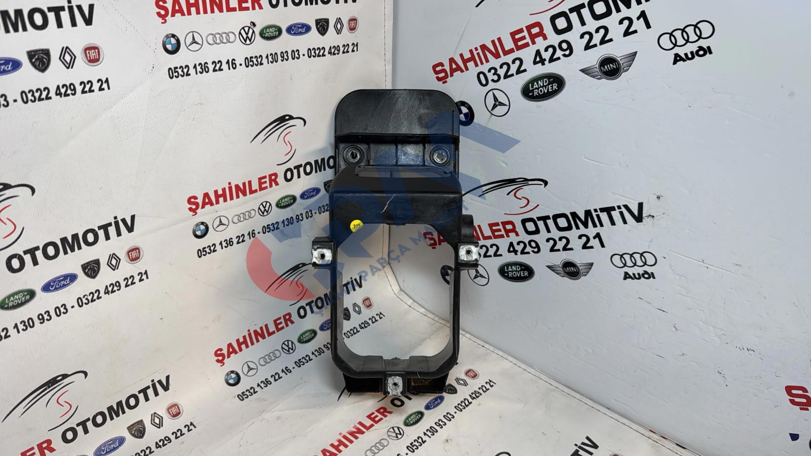 2018 2025 SEAT İBİZA VİTES KOLU PANELİ 6F0864225A