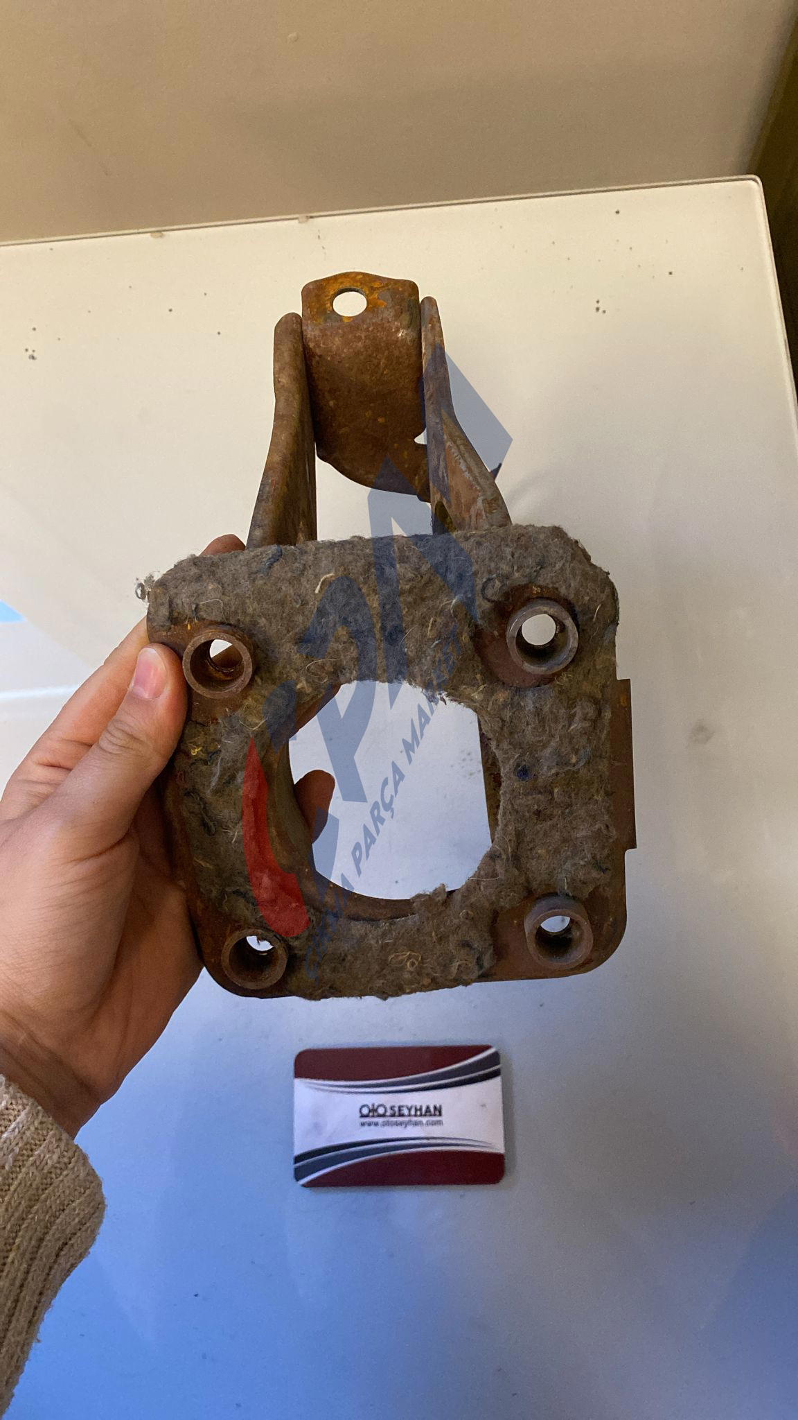 Toyota carina 1998 fren pedalı bağlantı yuvası