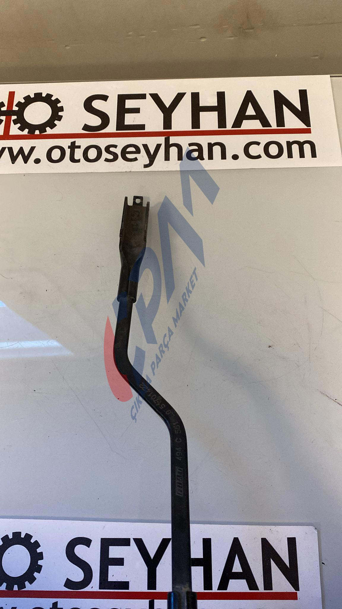 51701422 Fiat Linea 2015 sol ön silecek kolu kısa