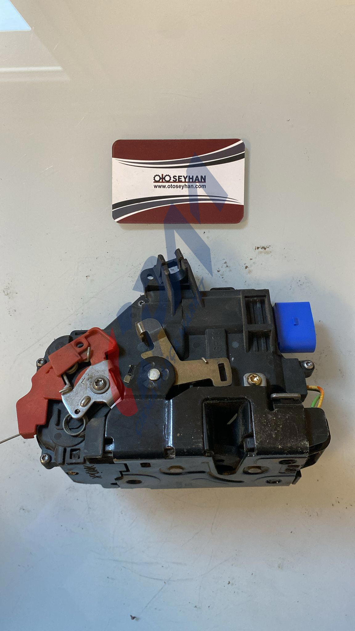 3D2837015 golf 5 jetta sol ön kapı kilidi