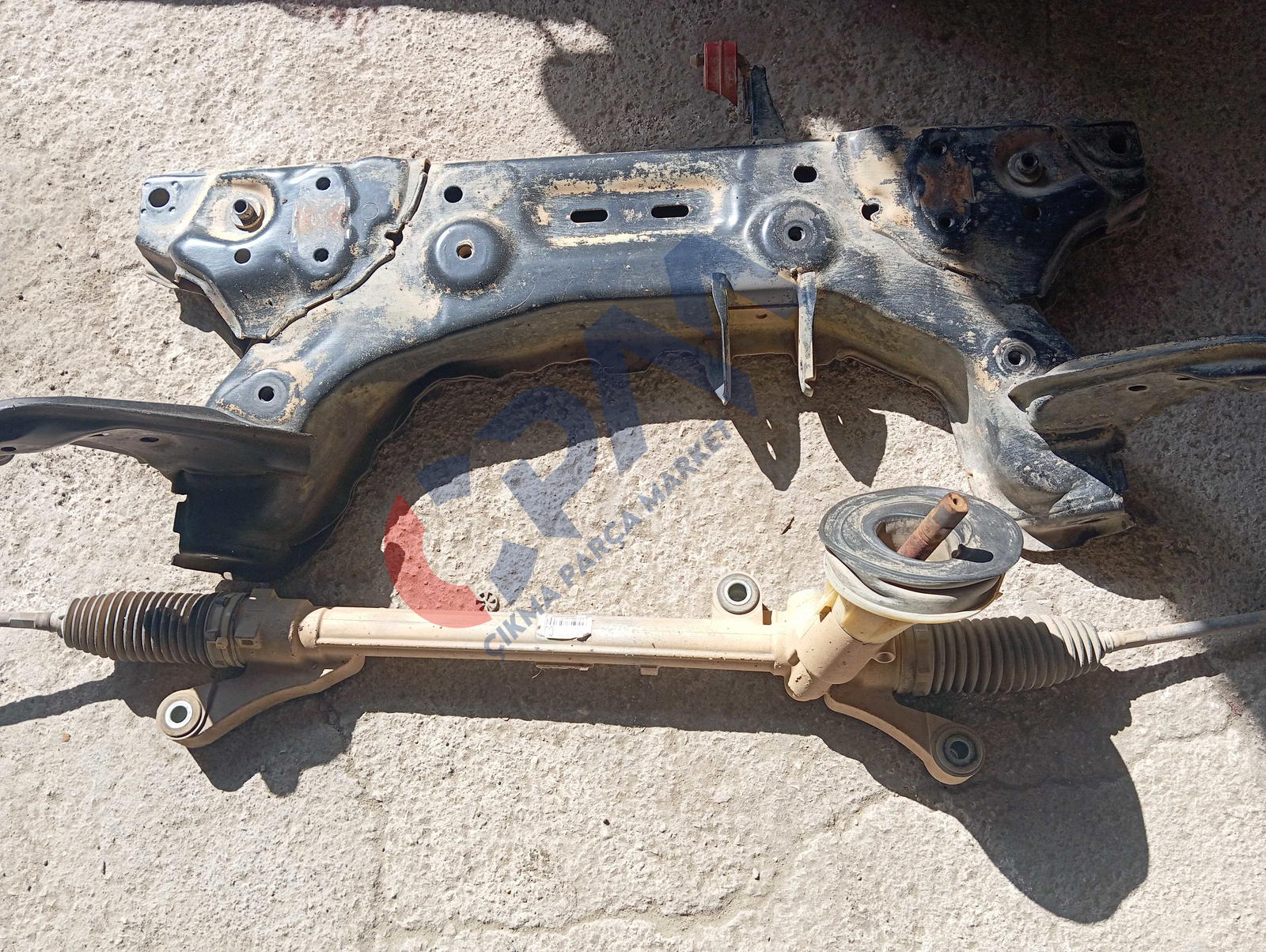 2009 2017 Ford Fiesta Direksiyon Kutusu 8V51 3200 CJ