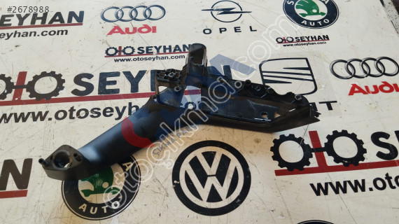 5E4867012 SKODA OCTAVİA 2021 ARKA SAĞ KAPI DÖŞEMESİ İÇ ÇEKME KOLU