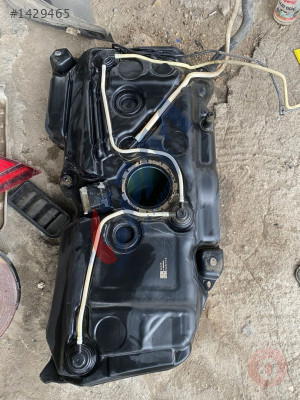 5QA201085 5QF201021BA vw tiguan 2017 benzinli yakıt deposu