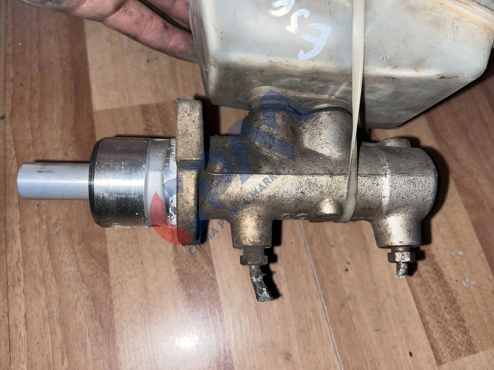 Ford Escort Fren Merkezi