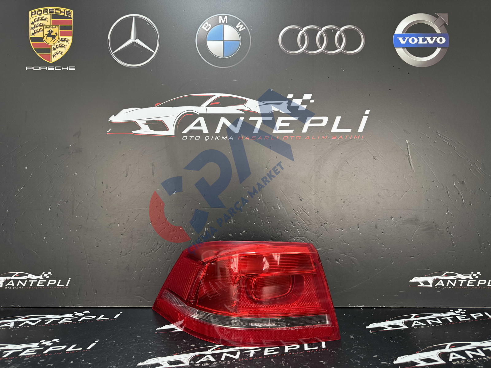 Volkswagen Passat B7 Sol Arka Stop